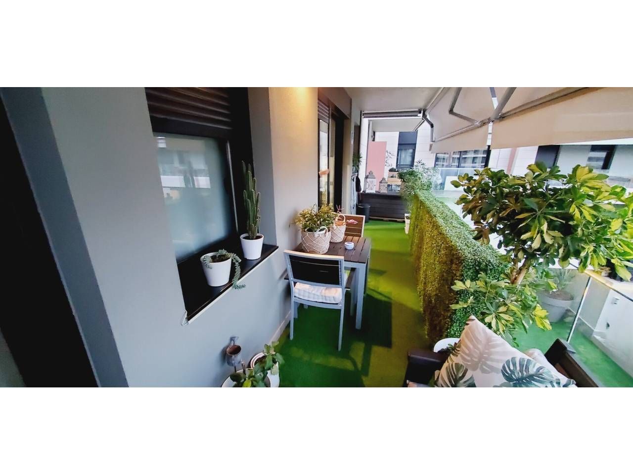 Balcony of Flat for sale in Badalona  with Air Conditioner, Heating and Parquet flooring