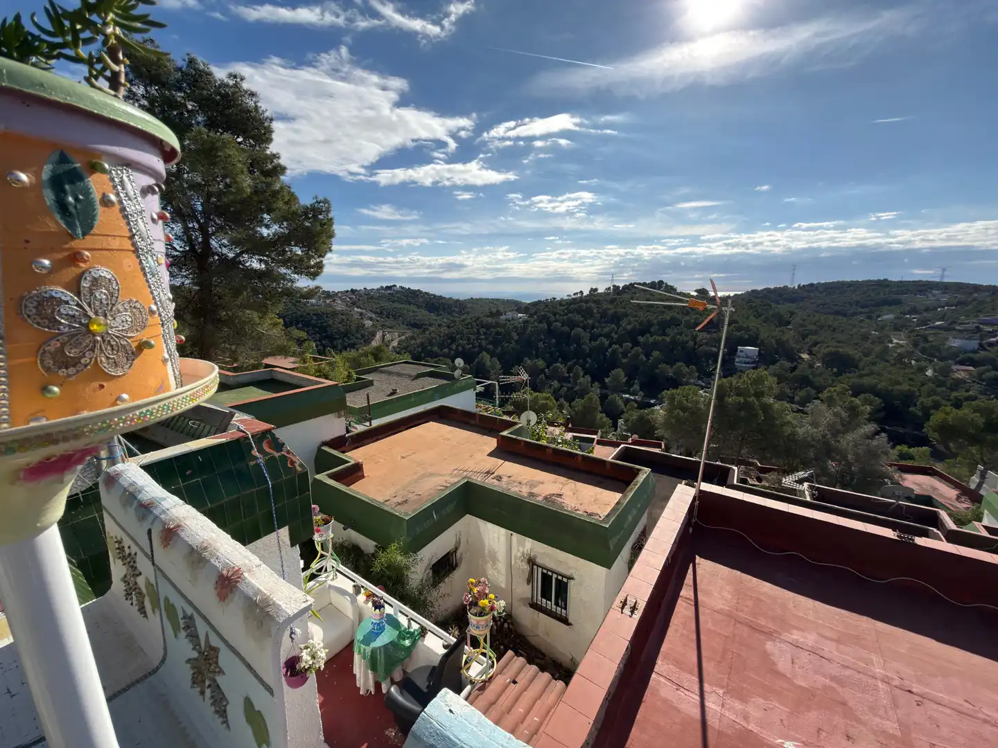 Vista exterior de Casa o xalet en venda en Canyelles amb Jardí privat i Terrassa