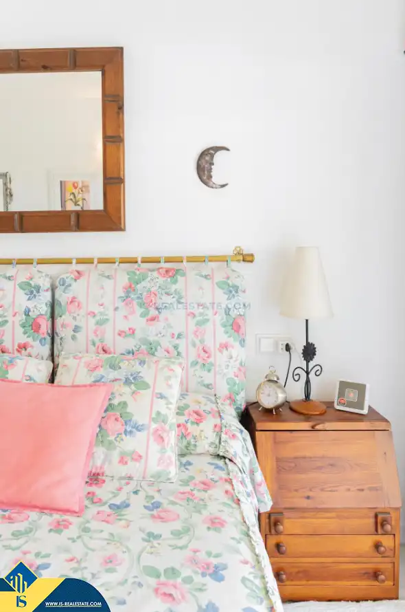 Habitación de Apartamento en venta en Marbella con Calefacción, Terraza y Amueblado