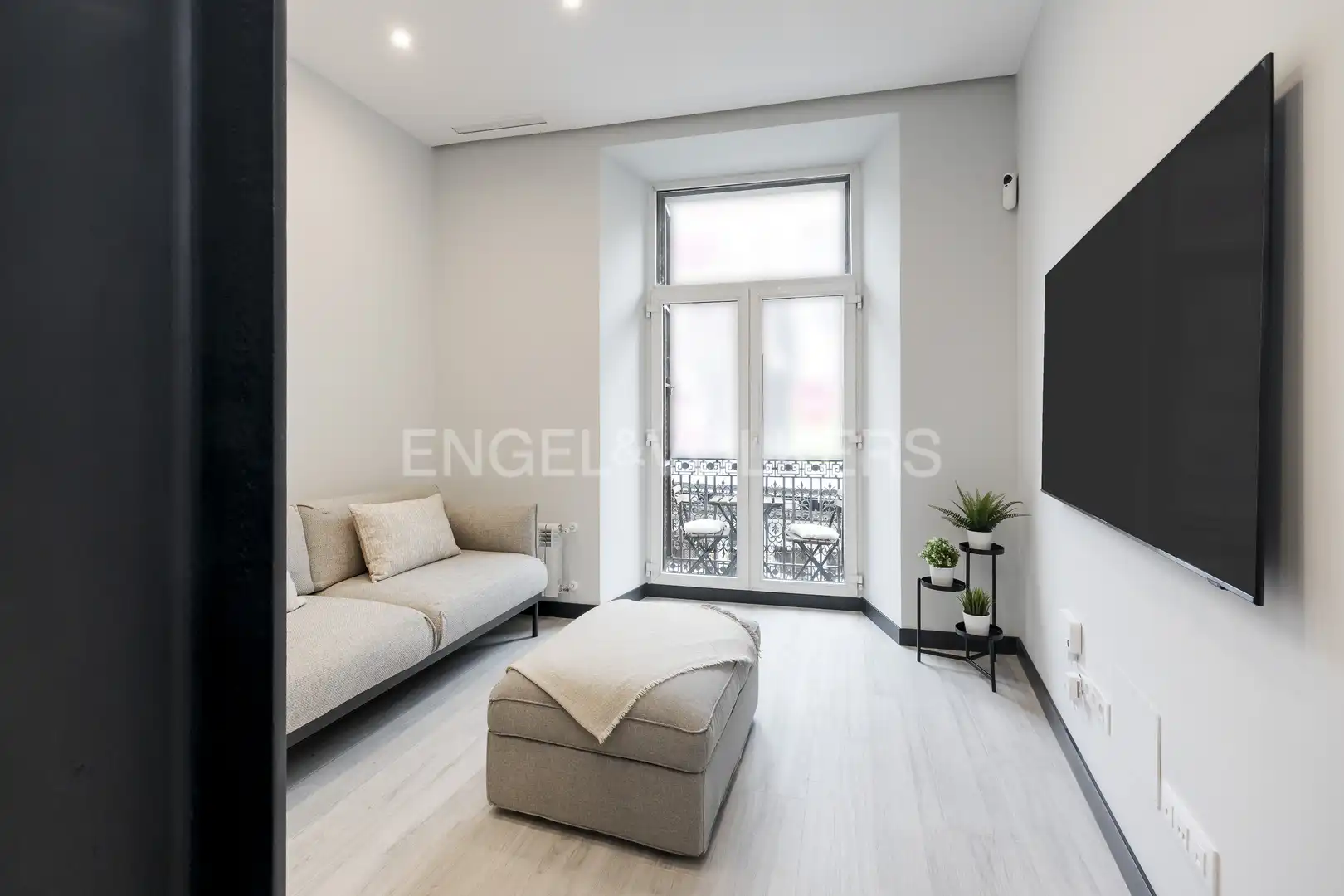 Wohnzimmer von Wohnungen zum Verkauf in Madrid mit Klimaanlage, Heizung und Möbliert