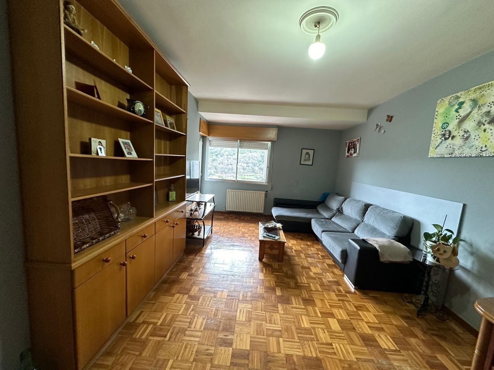 Flat for sale in Ribadavia
