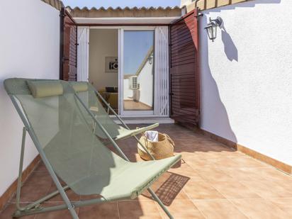 Terrassa de Casa adosada en venda en Sagunto / Sagunt amb Aire condicionat, Jardí privat i Terrassa