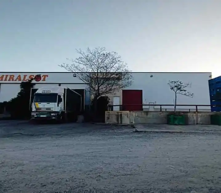 Local comercial en venda a Partida Bajo Cinca / Vincamet - Plg
