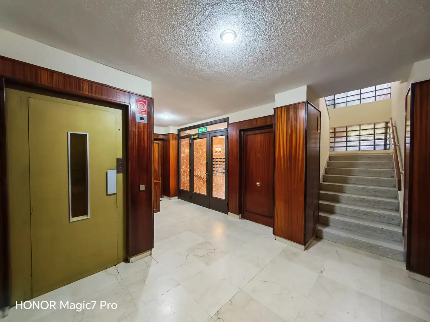 Piso en venta en Madrid con Parquet, Terraza y Trastero