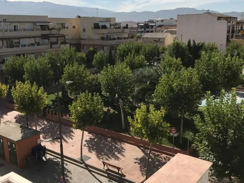 Außenansicht von Dachboden zum Verkauf in Churriana de la Vega mit Klimaanlage, Terrasse und Balkon