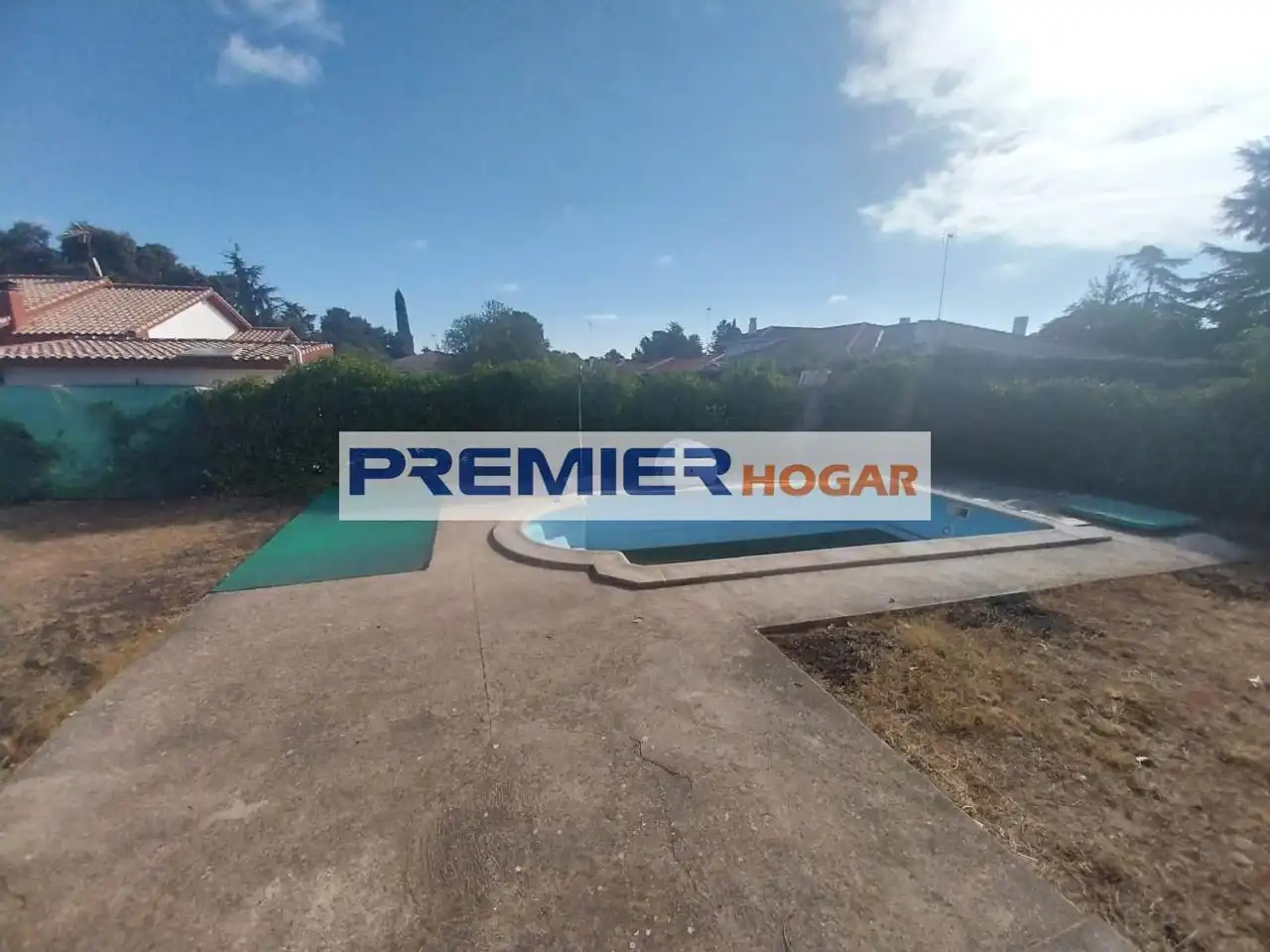 Piscina de Casa o xalet en venda en Nuevo Baztán amb Calefacció, Jardí privat i Piscina
