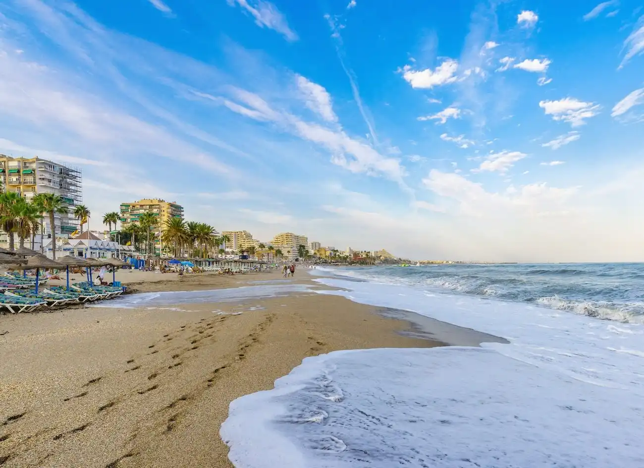 Vista exterior de Piso en venta en Benalmádena con Aire acondicionado, Calefacción y Terraza