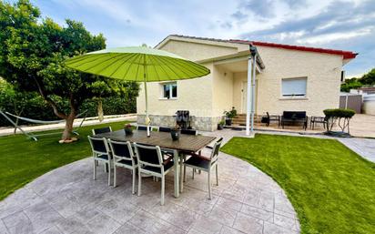 Terrassa de Casa o xalet en venda en Torrejón del Rey amb Aire condicionat, Calefacció i Jardí privat