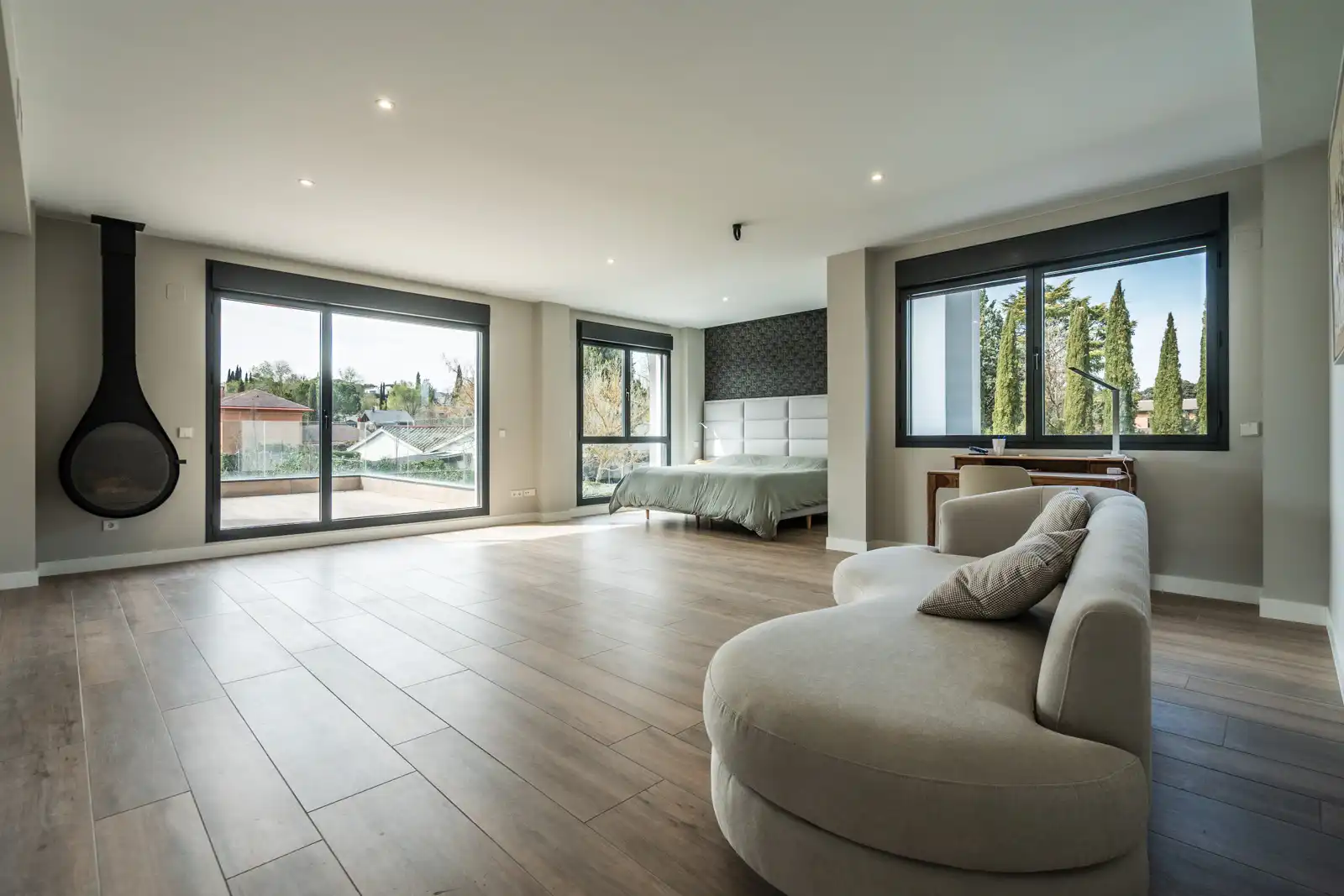 Bedroom of Houses for sale in Villanueva de la Cañada  with Air Conditioner, Heating and Private garden