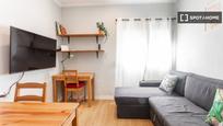 Living room of Flat to rent in  Barcelona Capital  with Air Conditioner, Heating and Furnished