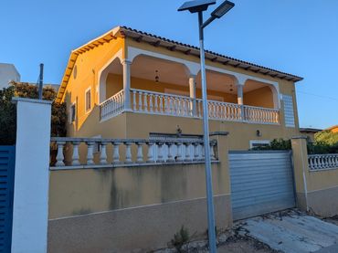 Maison avec jardin à vendre à Carrer Crepuscle 46