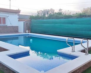 Swimming pool of House or chalet for sale in  Córdoba Capital  with Air Conditioner, Heating and Private garden