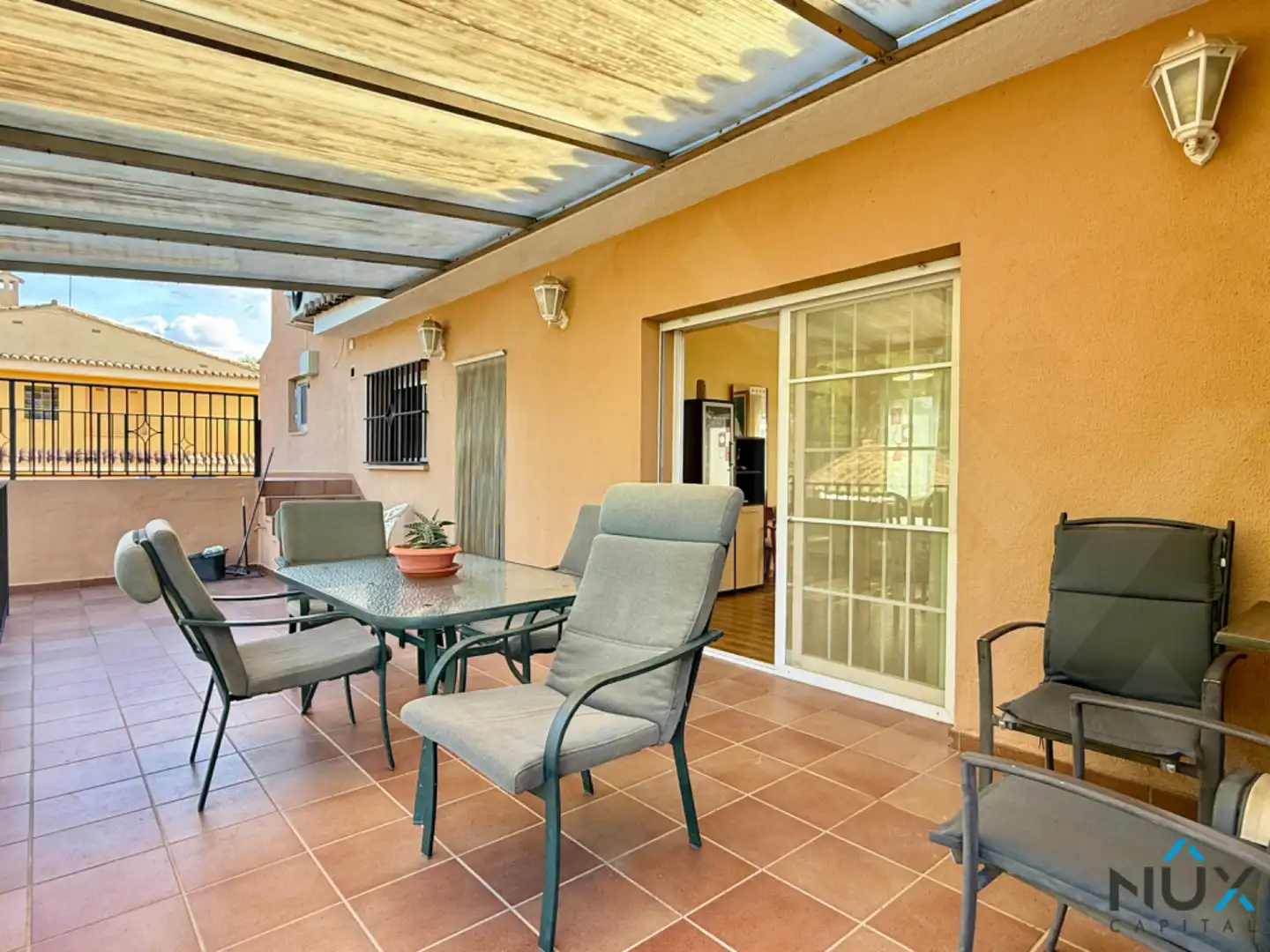 Terrassa de Casa o xalet en venda en Riba-roja de Túria amb Aire condicionat, Calefacció i Jardí privat