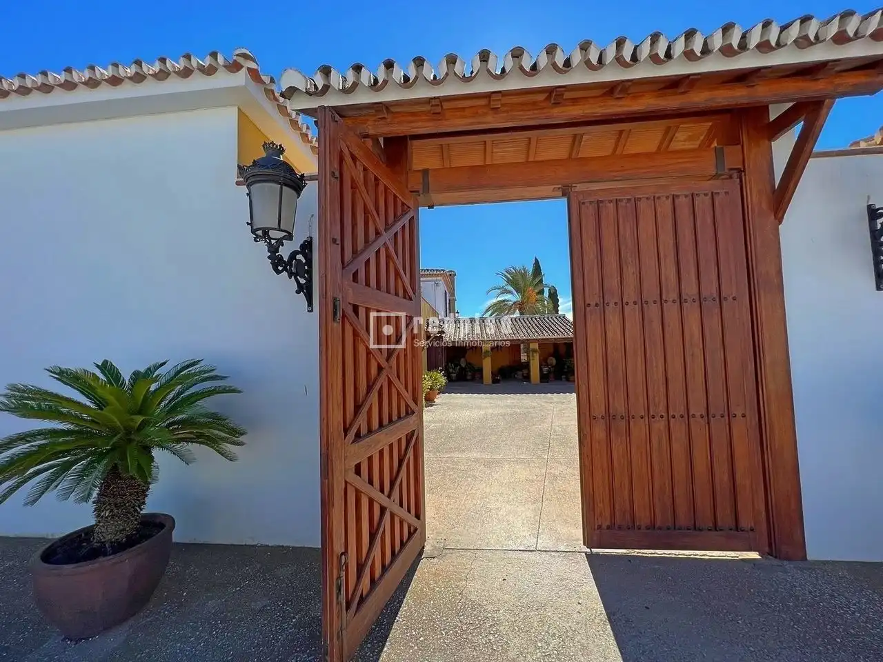 Vista exterior de Casa o chalet en venta en Cártama con Aire acondicionado, Terraza y Trastero