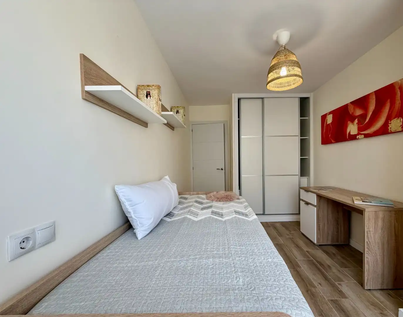 Bedroom of Flat for sale in Málaga  with Air Conditioner, Heating and Terrace