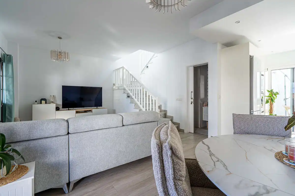 Sala de estar de Dúplex en venta en Teguise con Terraza, Trastero y Amueblado