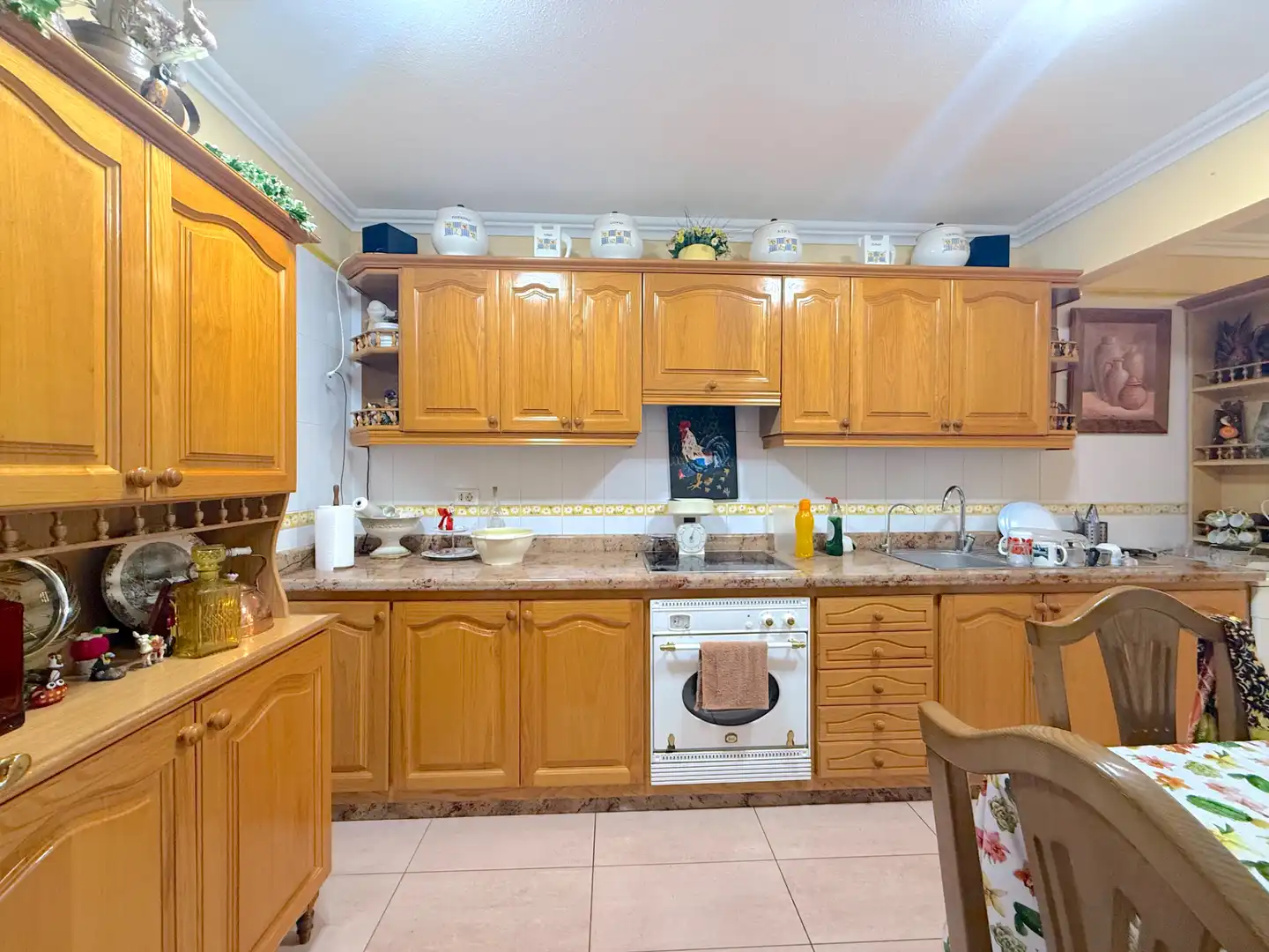 Cocina de Piso en venta en San Cristóbal de la Laguna con Jardín privado, Terraza y Trastero