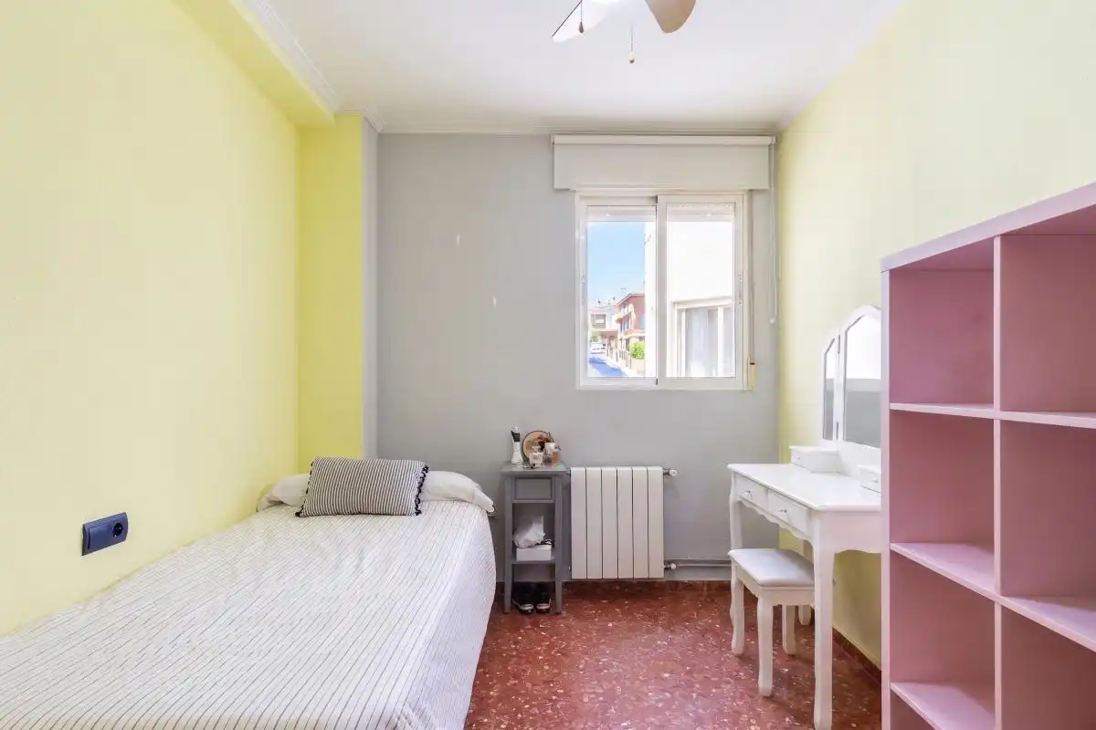 Habitación de Piso en venta en Valencia con Aire acondicionado y Calefacción