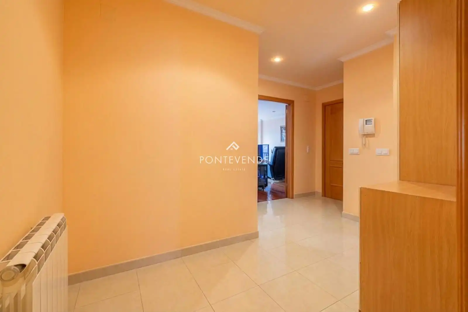 Appartamento con ascensore in vendita a AVENIDA DE OURENSE, 41, imagen 2