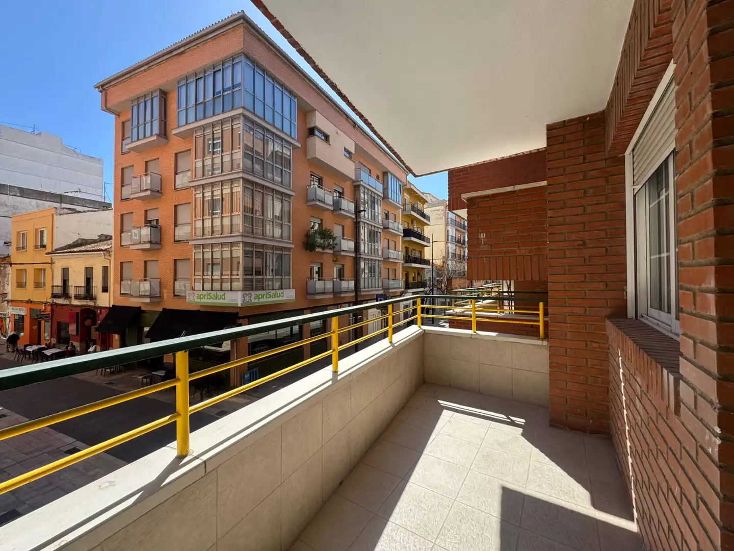 Vista exterior de Piso en venta en Gandia con Aire acondicionado, Terraza y Balcón