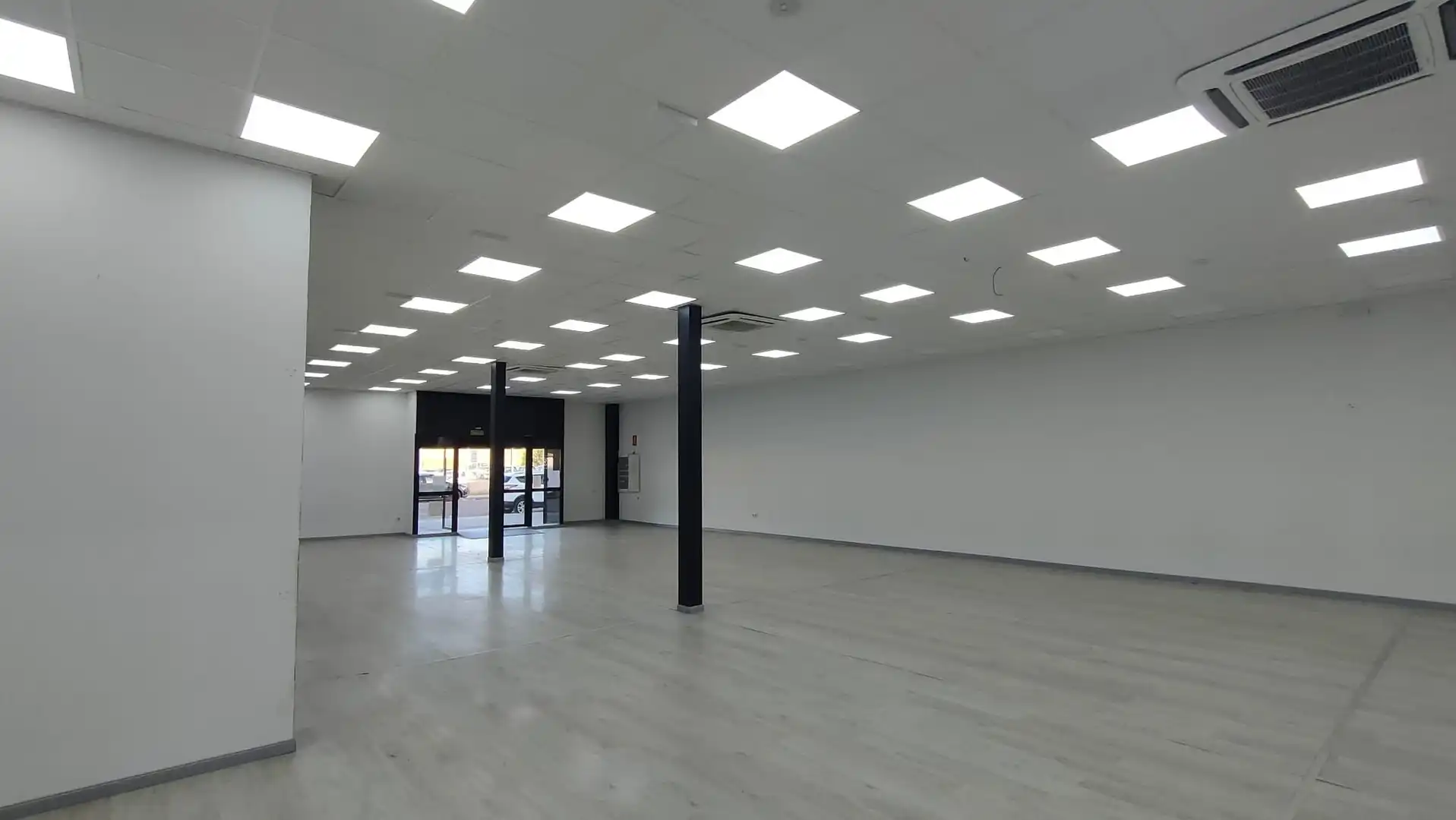 Industriegebäude zur Miete in Periurbano Este - Campiña, imagen 3
