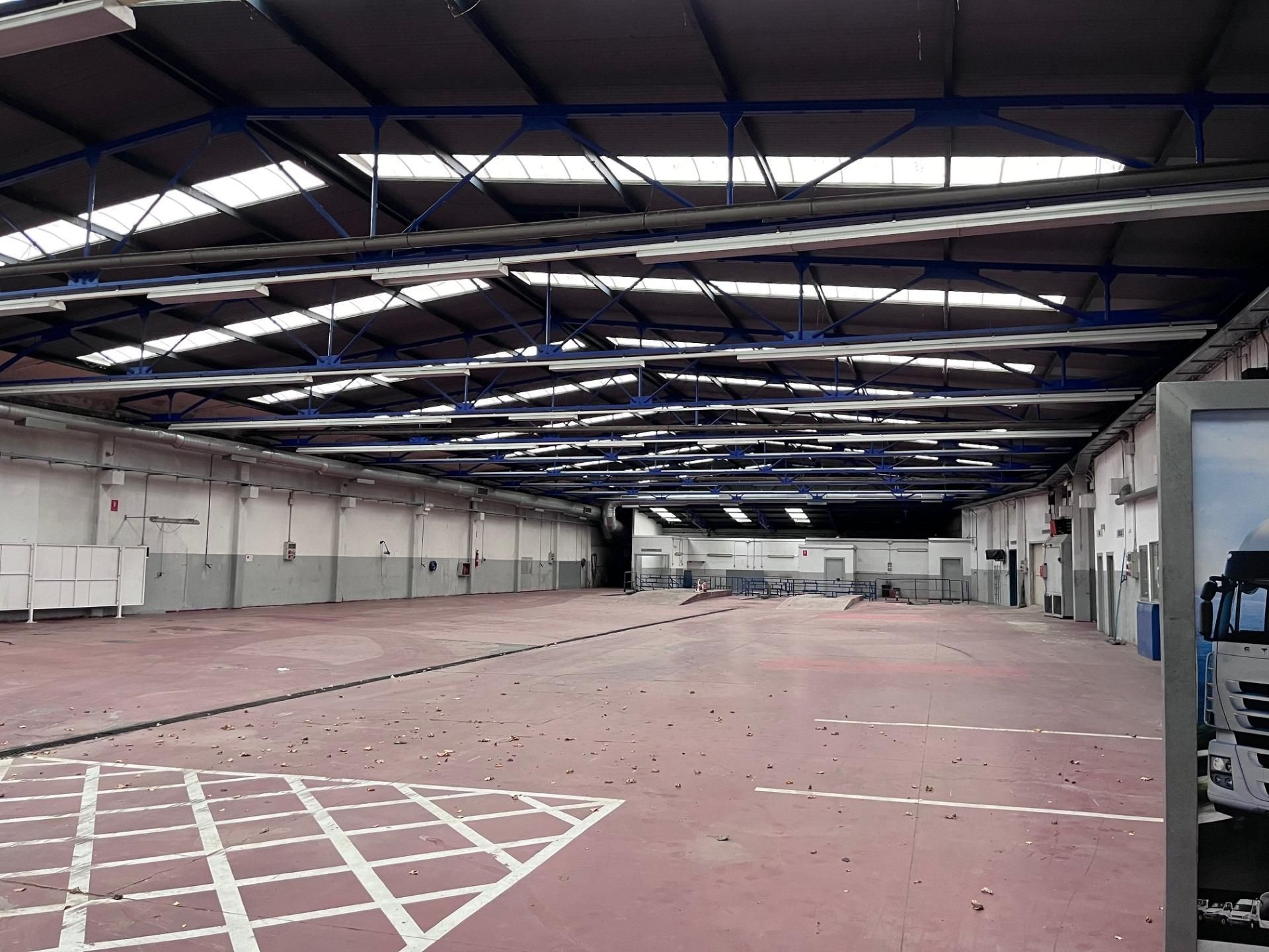 Industrial buildings for sale in Coronación