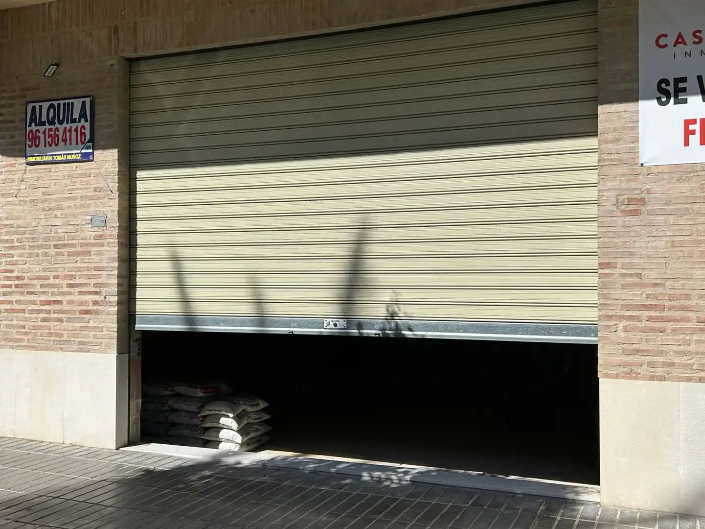 Parking de Local de alquiler en Torrent