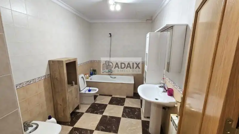 Baño de Casa o chalet en venta en Pedro Muñoz con Calefacción