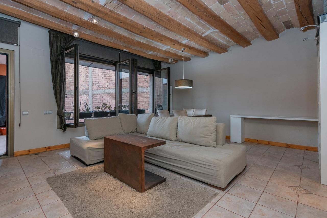 Living room of Flat to rent in Manresa  with Heating and Balcony