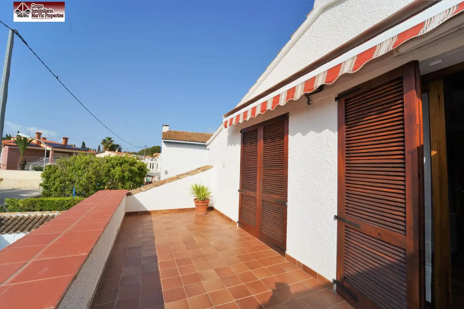 Vista exterior de Casa o chalet en venta en Benidorm con Calefacción, Jardín privado y Terraza