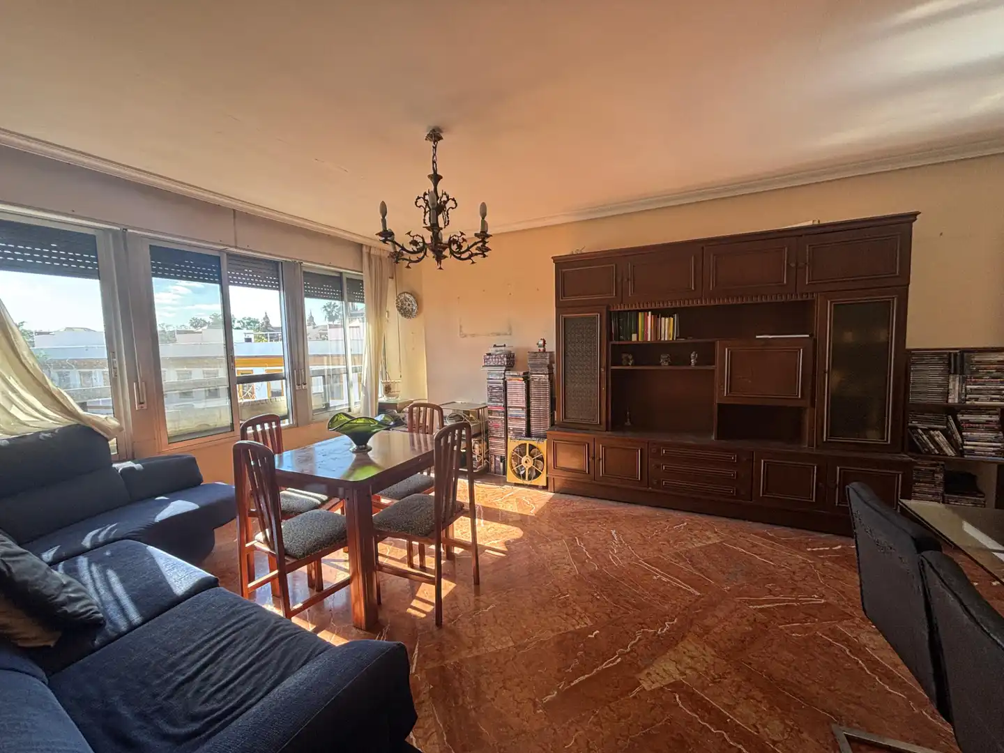 Living room of Flat for sale in Sevilla  with Air Conditioner
