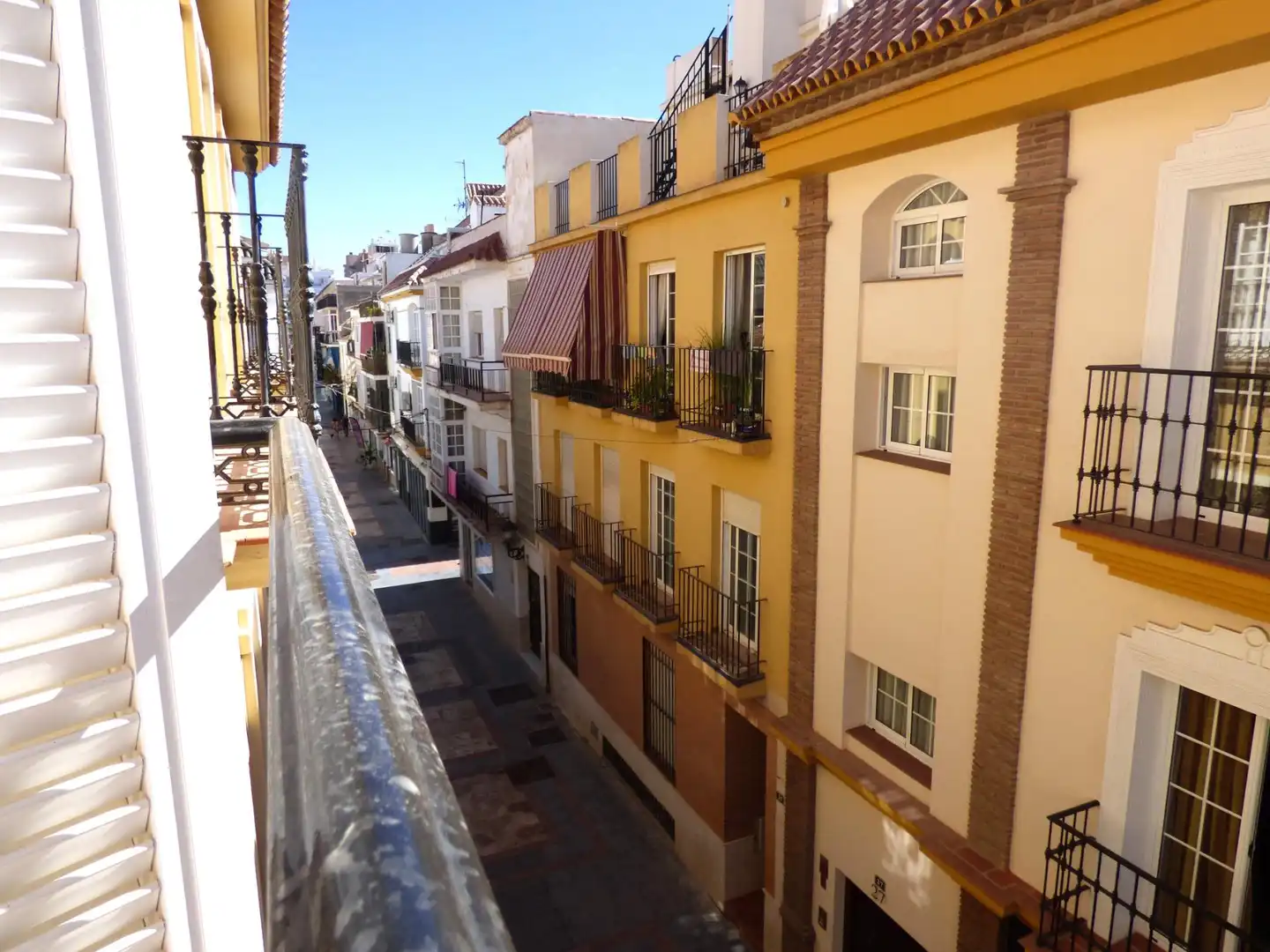 Vista exterior de Piso en venta en Fuengirola con Calefacción, Terraza y Balcón