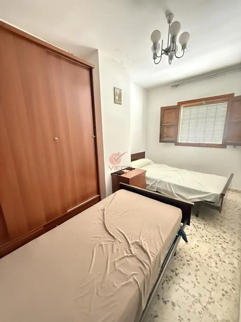 Habitación de Casa o chalet en venta en Cuenca con Calefacción y Amueblado