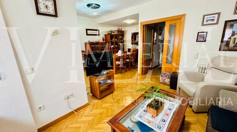 Foto 3 de Casa o xalet en venda a Calle Recodo del Pinar, Avenida Europa - San Antón, Toledo