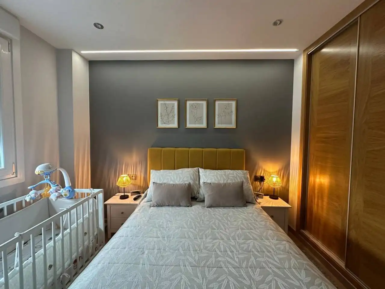 Habitación de Piso en venta en Ourense Capital  con Calefacción, Trastero y Balcón