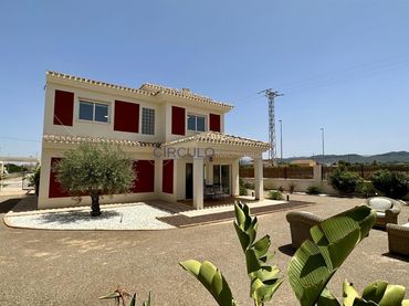 Maison à vendre à Urbanizacion Jardines de la Almenara 13