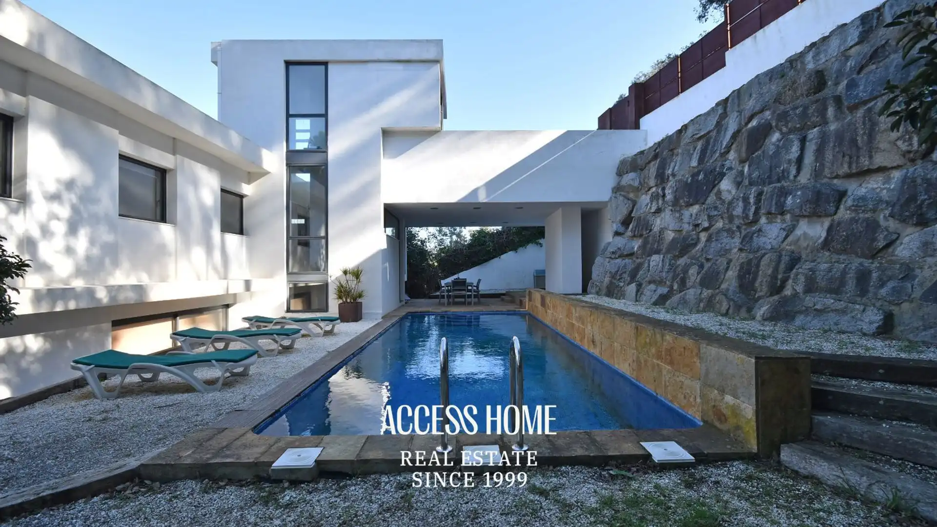 Vista exterior de Casa o chalet en venta en Cabrils con Calefacción y Piscina