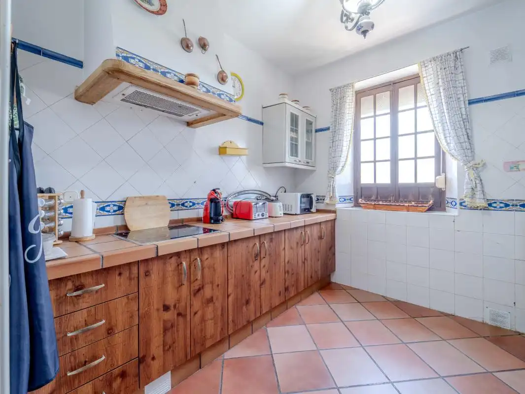 Cocina de Finca rústica en venta en Antequera con Aire acondicionado, Calefacción y Jardín privado