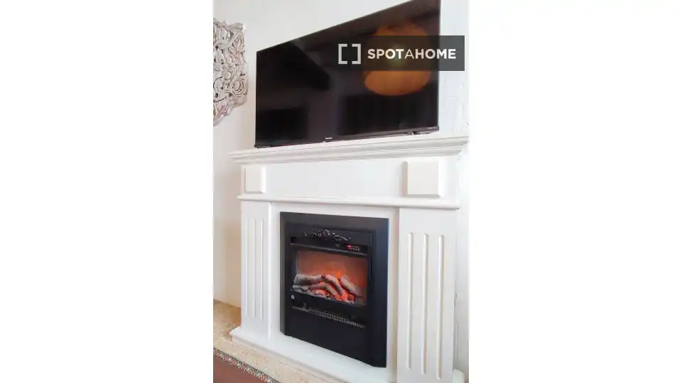 Living room of Flat for rent in Bolbaite  with Air Conditioner, Heating and Furnished