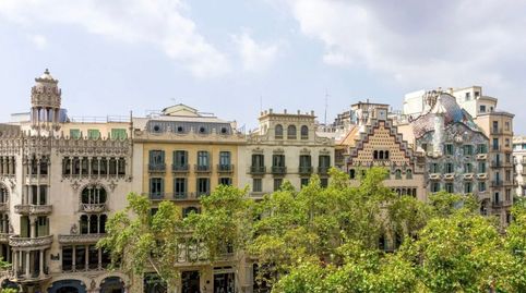 PISO REFORMADO CON VISTAS A CASA BATLLO EN PASSEIG DE GRÀCIA
