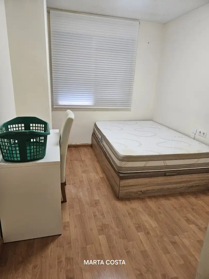 Bedroom of Flat for sale in Almoines  with Air Conditioner, Heating and Parquet flooring