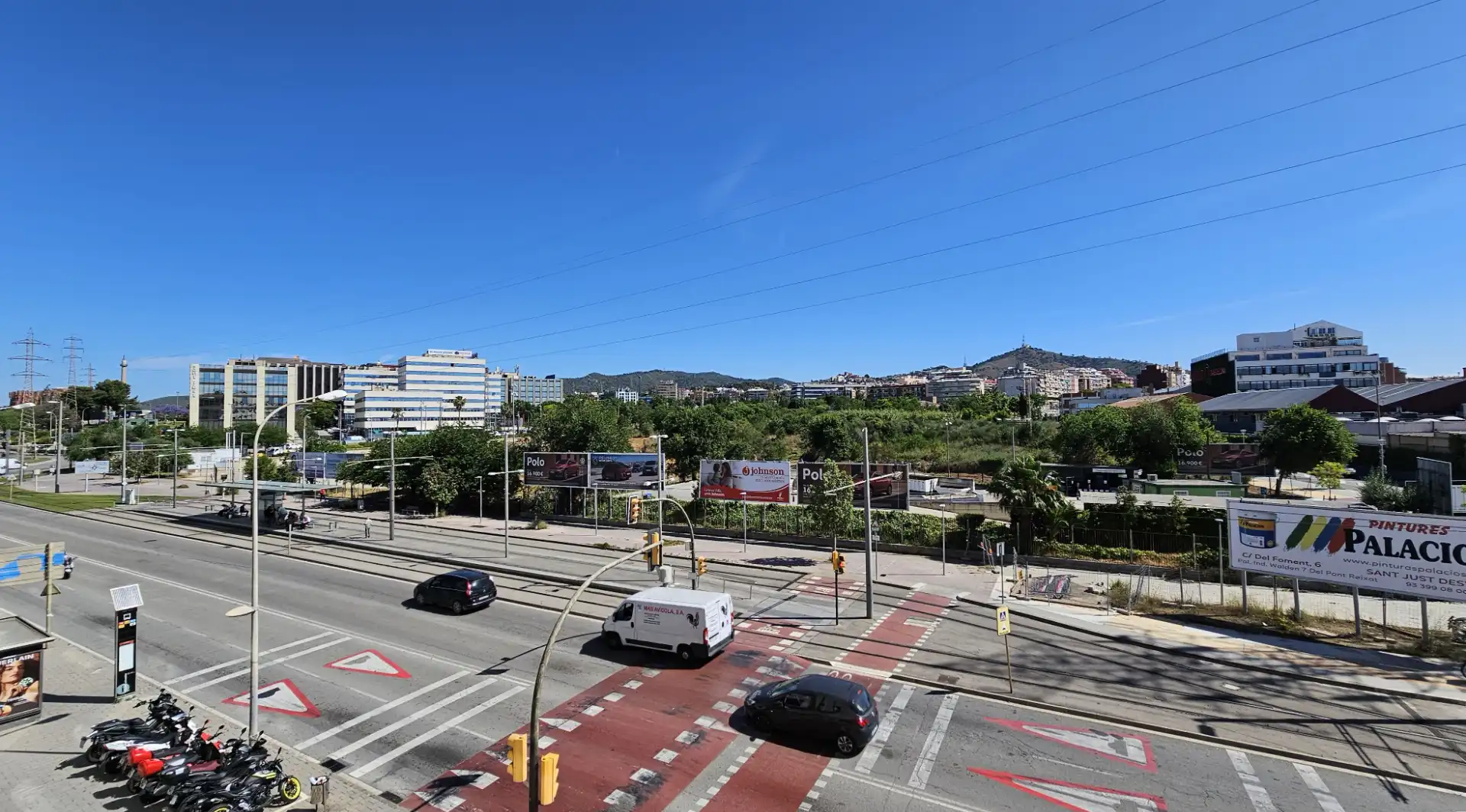 Außenansicht von Büro zur Miete in Sant Joan Despí mit Klimaanlage und Alarm