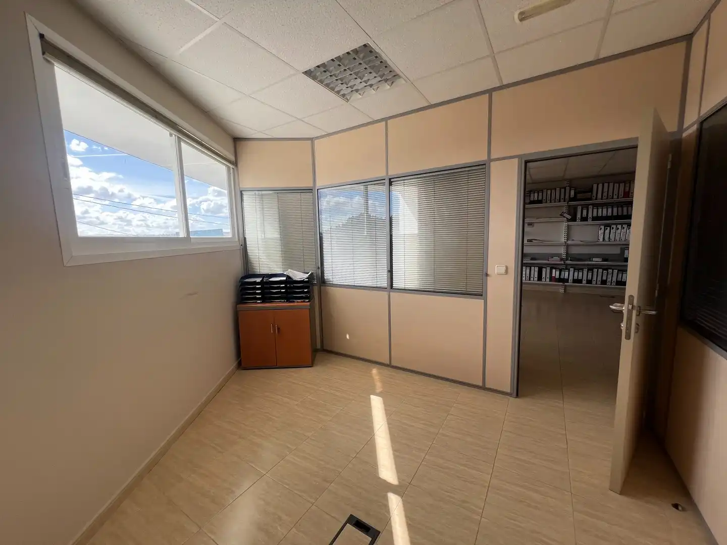 Nau industrial en venda a Avenida Alvedro 16, imagen 28