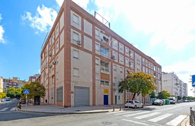 Local comercial en Venta en Calle Moriles, 2 en Palmete