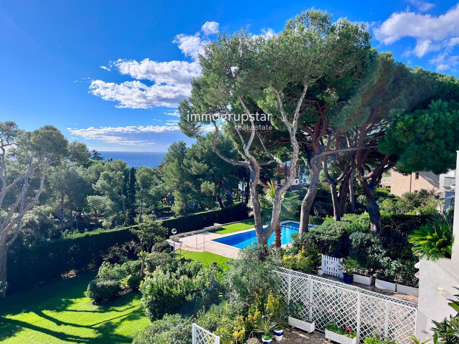 Apartament en venda a Cavall Bernat, Los Pinos - Politur