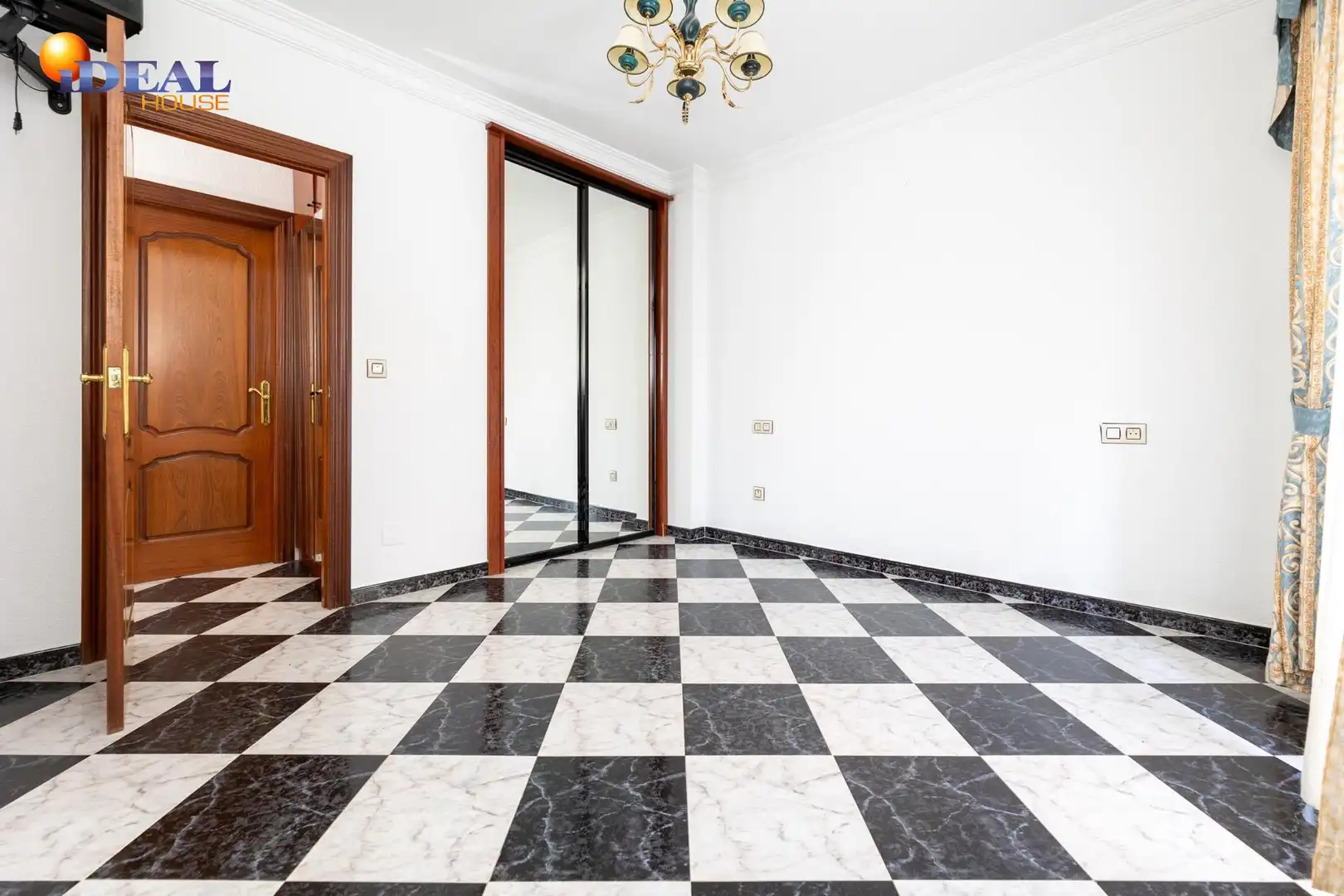 Flat for sale in Calle Cervantes, Algarinejo