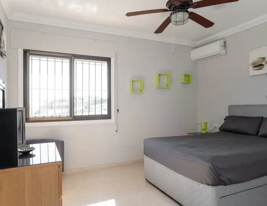 Piso con ascensor en venta en El Faro de Calaburra - Chaparral, imagen 12