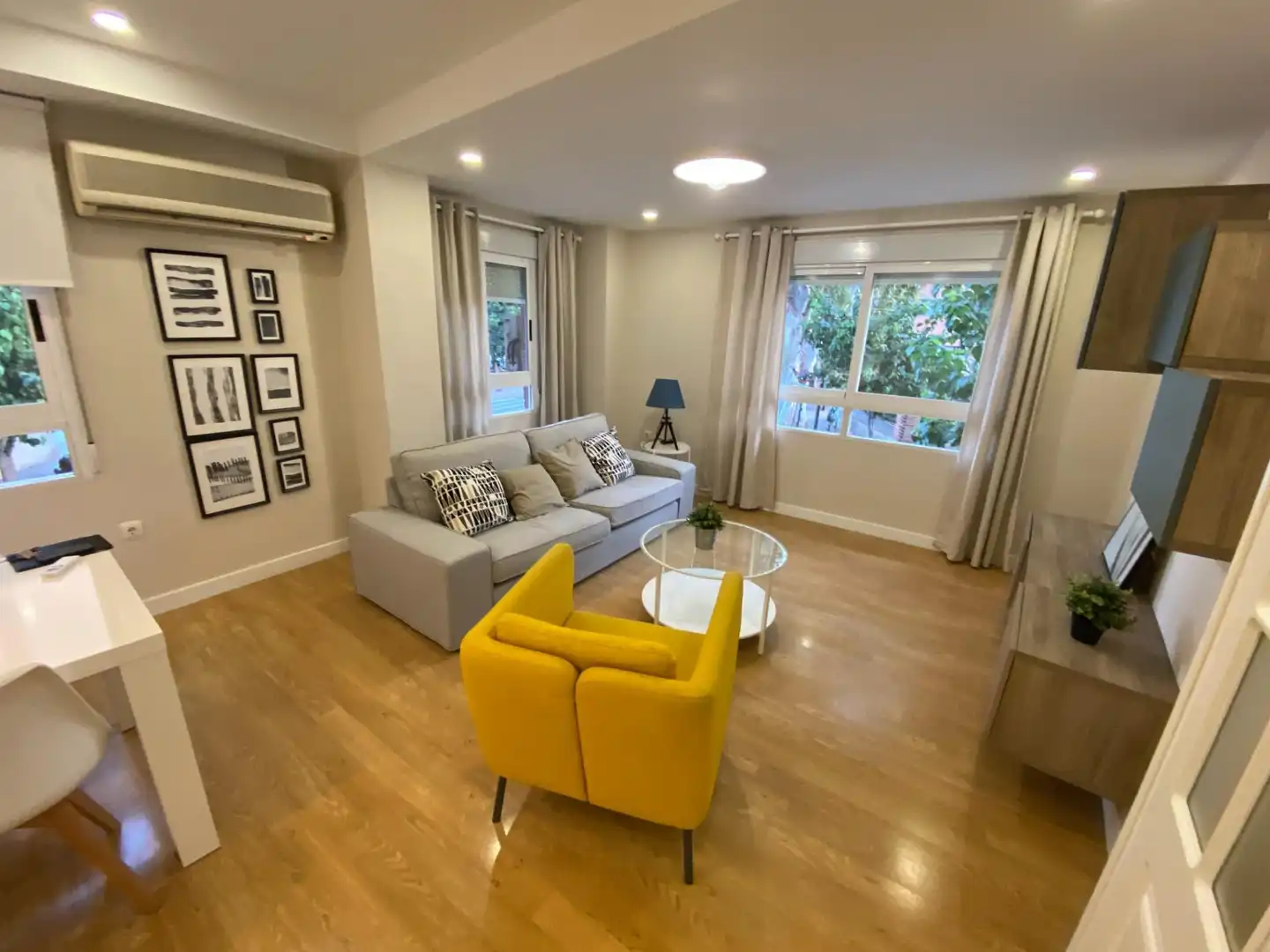 Living room of Apartments for sale in Murcia  with Air Conditioner, Terrace and Furnished