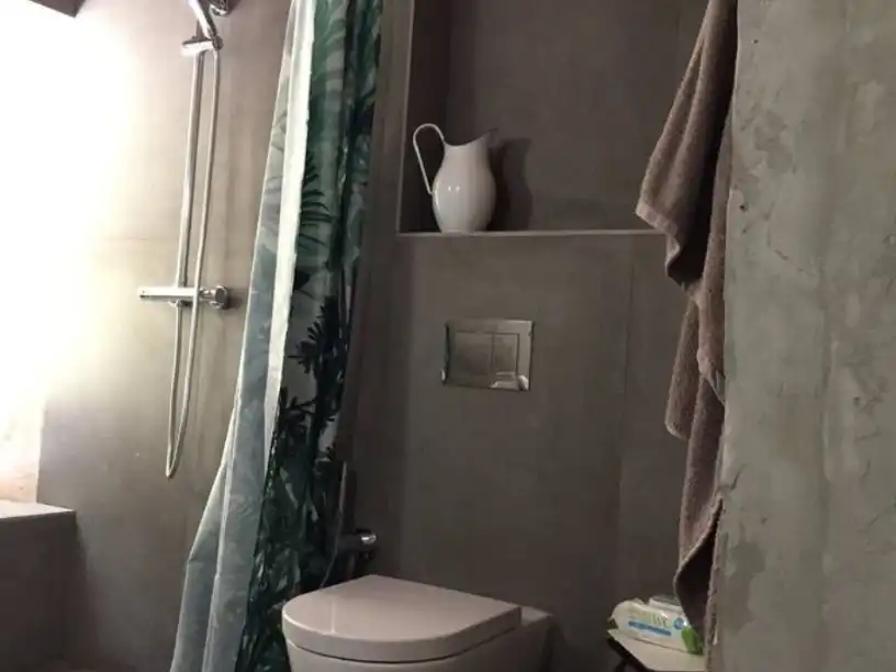 Baño de Local en venta en Barcelona con Calefacción