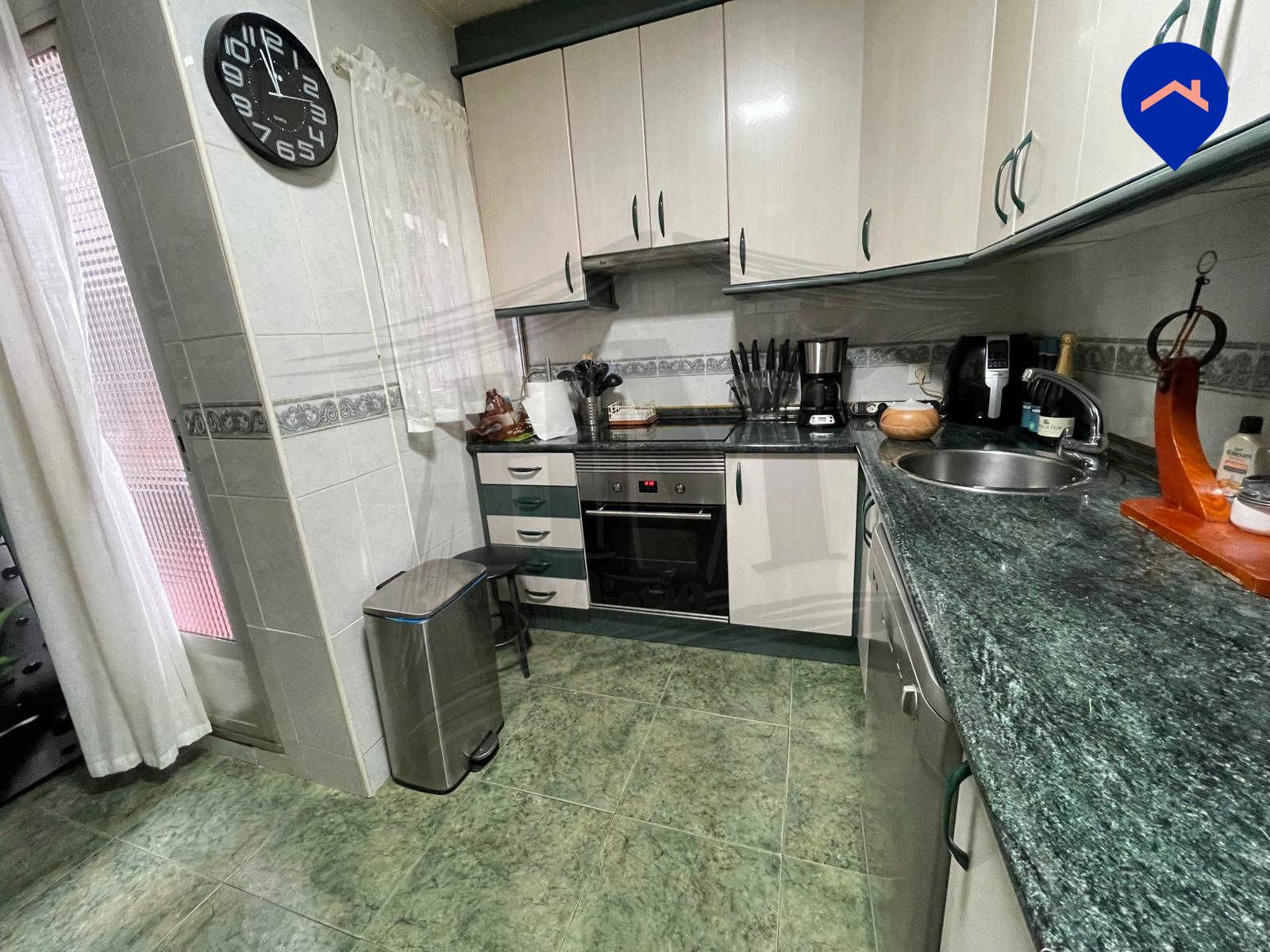 Cocina de Piso en venta en Parla con Aire acondicionado, Calefacción y Terraza